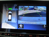 ■アラウンドビューモニター搭載。車体を4方向のカメラで「上から見下ろしたような映像」を映します。車庫入れが苦手な方も映像サポートでラクラク駐車できます。