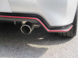 NISMO専用マフラー。