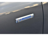 水平対向エンジンと電動技術を組み合わせた新開発パワーユニット「e-BOXER」。優れた重量バランスと低重心を実現し燃費の向上や走りの愉しさ・運転のしやすさを提供します。