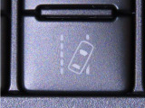車線逸脱警報装置を装備しております。