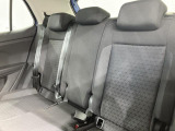 シートは適度な硬さによって長時間の運転でも疲れにくいと定評があります。国産車とは全く違った座り心地ですが、長年培われた欧州の椅子文化をご体感ください。