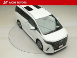 両側パワースライドドア付きだから、狭い駐車スペースなどでの乗り降りラクラク♪小さなお子さまのいるご家庭には嬉しい装備です。