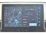 ディスプレイオーディオを装備。スマホとクルマをつなぐことで、これまでのナビに加えて、いろんなサービスが楽しめます。
