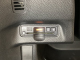 ハンドルの左下にETCがついています。高速道路の料金所の通過も楽々です。 カードの取り出しもしやすい場所についています。