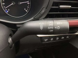 オートライトシステム 車外の明るさを感知し、自動でヘッドライトのON,OFFをコントロールします