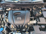 「SKYACTIV-G(ガソリン)」は、規格外の高圧縮を実現し、世界のエンジン技術者に驚きを与えました。さらに、それを維持したままノッキングの発生を抑え、熱効率を向上、走りにも寄与したエンジンです。