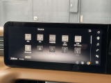 車載用のオーディオシステムです。音楽やラジオを楽しむことができ、ドライブをより快適に、楽しいものにしてくれます。