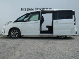 7名フル搭乗でも安定した走行が可能です。街乗りでも、遠出でも、様々な乗り方・使い方に応える1台です。