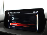 Bluetoothに接続することで、スマートフォンに入っている音楽アプリを車内で楽しめたり、通話が出来ます♪