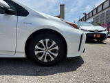 弊社は、お客さまのニーズにお応え出来るよう、豊富な車種を取り揃えております。お乗り換えの際も、是非、よろしくお願いいたします。