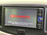 【純正ナビ】人気の純正ナビを装備。オーディオ機能も充実しており、Bluetooth接続すればお持ちのスマホやMP3プレイヤーの音楽を再生可能!毎日の運転がさらに楽しくなります!!