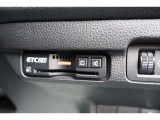 【ETC】ETC付きです!高速道路料金所での小銭の出し入れや雨天時における窓の開け閉めなどの煩わしさが解消できます。料金所の通過もスムーズで快適ですよ♪