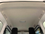 スクエアなボディだから、荷室にたくさん積めて、キャビンもゆったりとくつろげる広さです(&rsquo;&omega;&rsquo;)ノ
