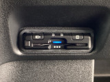 ETC車載器付。ETCが使用可能な道路通行料はキャッシュレスでスマートに走行できます。再セットアップして納車致します。