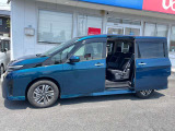 半年ごとの定期点検、車検整備をパックにした整備点検チケットも販売してます。エンジンオイル交換も含まれてます。