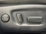 【パワーシート】スイッチ一つで簡単にシートの微調整が可能!電動だから力もいりません!快適なシートポジションにセットして、快適なドライブをお楽しみください。