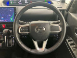 握りやすく、回しやすいステアリングは長時間の運転でも疲れを感じさせません!