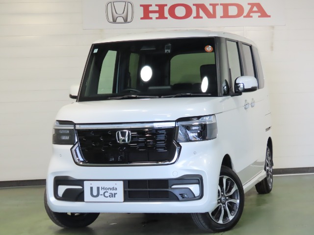 N-BOXカスタム  カスタム 660 4WD