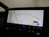 スマートフォンとの連携を可能にした9インチのディスプレイオーディオにはナビキットを採用。AM/FM(ワイドFM対応)、Bluetooth/USB入力に対応しています。(T‐Connectは別途有料)