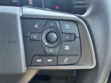 ハンドルスイッチで車両設定・オーディオの選曲や音量調整などが出来、安全性もアップ。