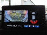 リアカメラがついているので、駐車や後進の際にとても便利です♪