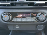 【 オートエアコン 】車内温度を感知して自動で温度調整をしてくれるのでいつでも快適な車内空間を創り上げます!