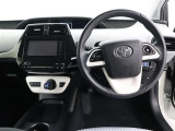 見通しのよいすっきりとした視界で、誰でも運転しやすいです。運転のしやすさは疲れにくさにも繋がりますよ♪