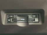 高速道路で便利な【ETC2.0】を装備しています。光ビーコン搭載で渋滞情報などナビゲーションと連動することで機能も充実いたします。他、観光施設に立ち寄るための高速料金割引サービス等もございます。
