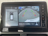 [アラウンドビューモニター]車両を上から見たようなカメラで周りの障害物などが一目瞭然!駐車が苦手な方でも、らくらく駐車♪