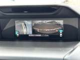 フロント/左前カメラの画像 左右から接近する車や歩行者の姿が確認でき安全ですよ!