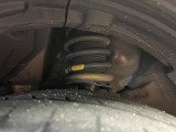 お車を安心してお乗りいただく為には、足回りの定期点検が欠かせません。サービスサポート(有償保証)では無料点検もご提供しており、安心のカーライフをお過ごしいただけるサポート体制が整っています。