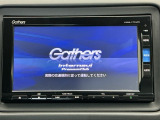 純正メモリーインターナビ付きです!CD・DVD再生、ミュージックサーバー、フルセグTV視聴、Bluetooth・ミュージックプレーヤー接続可能です!
