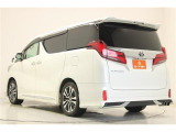 低価格で良質なお車を全社総台3,000在庫からお選びいただけます。営業時間 10:00〜19:00