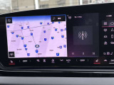 ●MMIナビゲーション『高解像度カラーディスプレイに、Bluetooth(R)接続によるハンズフリー通話機能を搭載しています。』