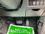 安全・安心な走行のために、納車前にダイハツのクルマを知り尽くしたエキスパートが基本性能に関わる機能や状態を徹底的に点検。消耗部品の交換など法定12ヶ月点検相当の点検・整備を実施しております