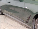 【BMWアロイホイル】軽量かつ強度に拘ったアロイホイル。走行性能ポテンシャルを引き出す設計。車の足元を引き締めてくれる大きなポイントはアロイホイルです。