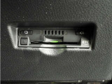 ETCゲートを使ってキャッシュレスで料金所を通過・スマートに時短出来ます。スマートICを乗降出来るのもメリットです!ETCカードはトヨタカードがおすすめ!