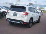 フォレスター 2.0 アドバンス 4WD 