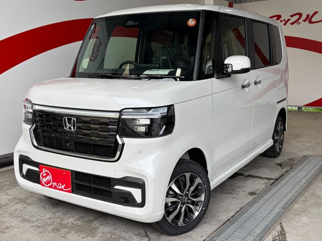 N-BOXカスタム  カスタム 660 4WD