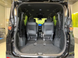 普段のお買い物や通勤、送迎等に十分な荷室スペースを確保しております。セカンドシートを倒すと、大きな荷物の積載も可能です♪