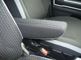 シート周りも工夫され運転手が使い易いようにデザインされています。