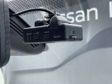 【ドライブレコーダー/車室内】車室内カメラによる車内および車側面の撮影記録が駐車時の安心を高めるとともに、走行中の幅寄せ対策や後方撮影(リヤガラス越し)にも対応しています。