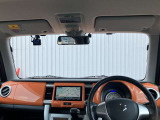 弊社に入庫したばかりの鮮度が高い車両を、クリーニングのみ、そのまま展示場へコストをかけずご提供することで驚きのお求めやすい価格を実現しました。店頭で現車確認できるお客様のみ販売させて頂けます。