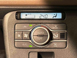 車内空調は&rdquo;AUTOエアコン&rdquo;にお任せ。運転に集中出来ますよ!