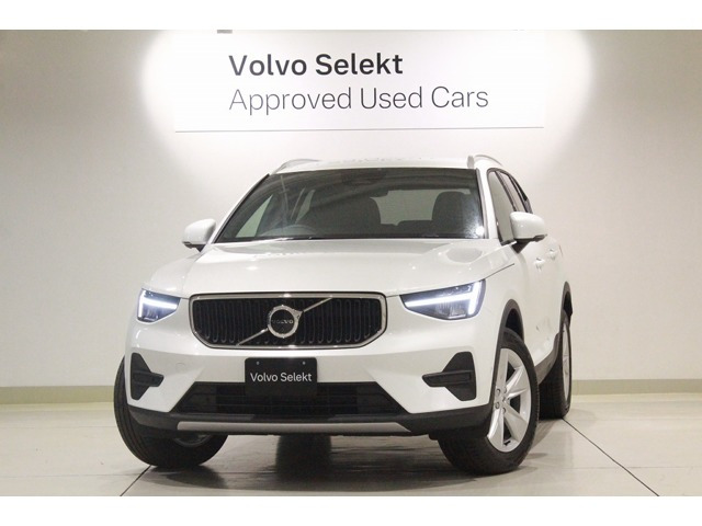 XC40 エッセンシャル B3