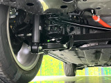 お車を安心してお乗りいただく為には、足回りの定期点検が欠かせません。サービスサポート(有償保証)では無料点検もご提供しており、安心のカーライフをお過ごしいただけるサポート体制が整っています。