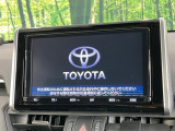 【純正9型ナビ】人気の純正ナビを装備。オーディオ機能も充実しており、Bluetooth接続すればお持ちのスマホやMP3プレイヤーの音楽を再生可能!毎日の運転がさらに楽しくなります!!