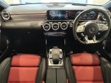 Aクラス AMG A35 4マチック 4WD 4WD 本革シート