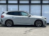 「自動車保険も、純正のクオリティを。」BMWの正規ディーラーのみが取り扱い可能な、BMW専用自動車保険。専任のスタッフが皆様のカーライフを、24時間365日サポート致します。