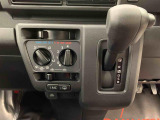 車両状態証明書には車のキズ・へこみ・その他の状態が詳細に記されています。
